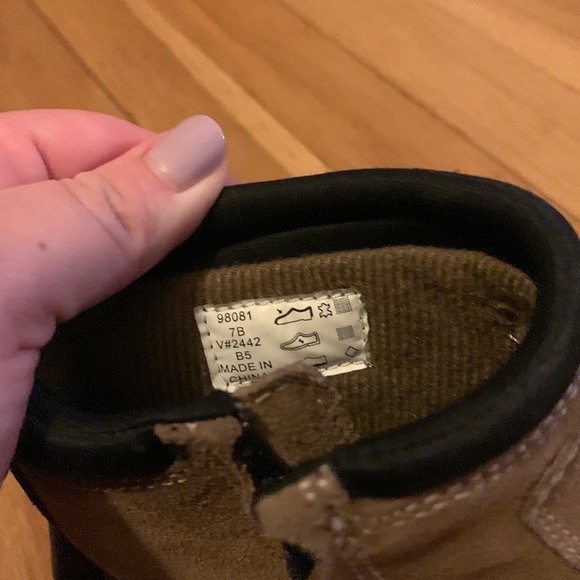 Lands End size 7 shoe - Picture 4 of 5